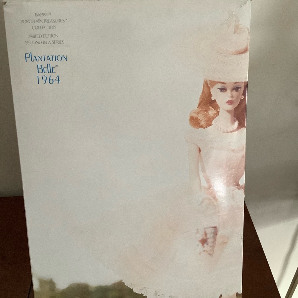 BARBIE:  PLANTATION BELLE 1964 (Reproduction 1991) - Picture 9 of 11